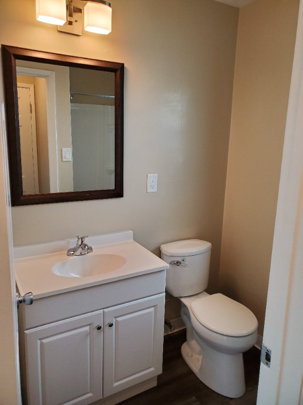 1123 Chula Vista Ave Unit 6, Burlingame, CA 94010 Apartment for Rent