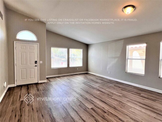 Foto del edificio - 5494 Olympic Spirit Ln