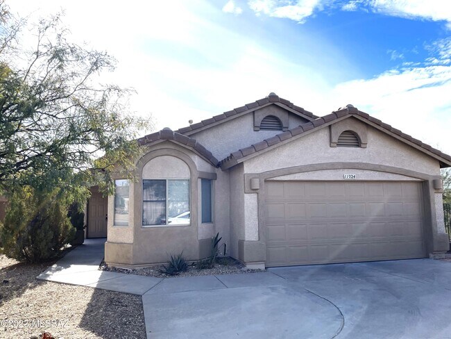 Building Photo - 11024 S Driscoll Mountain Dr