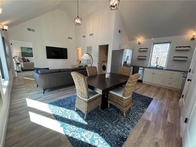 Foto del edificio - 2668 Brown Cir SE