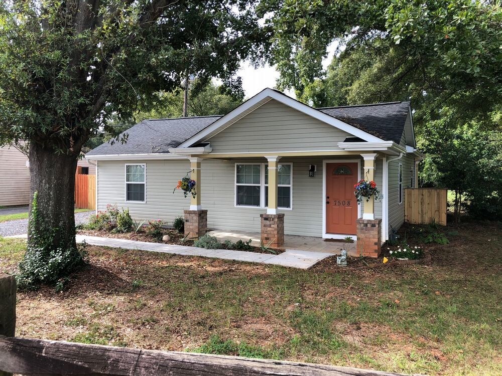 7508 Nations Ford Rd, Charlotte, NC 28217 House Rental in Charlotte