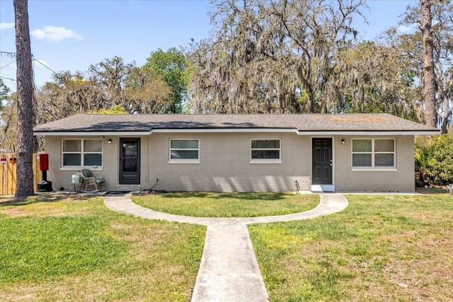 Photo - 284 Short St House