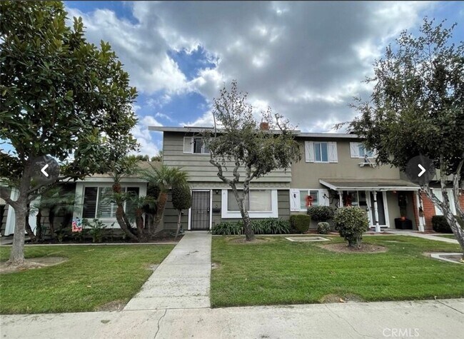 Foto del edificio - 9572 Cornwall Dr