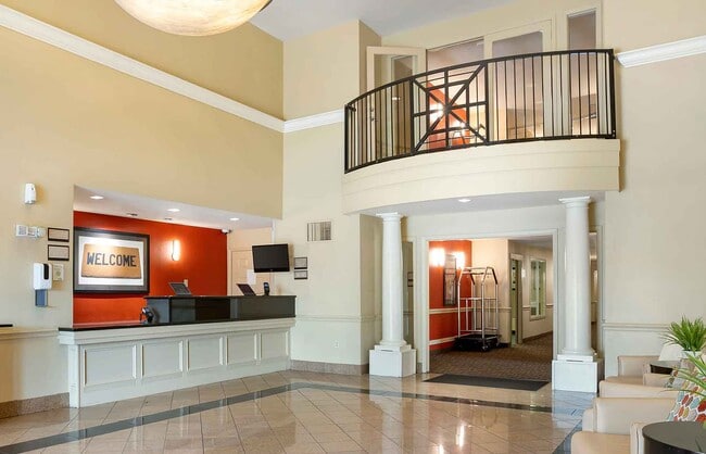 Building Photo - Furnished Studio-Columbus - Polaris