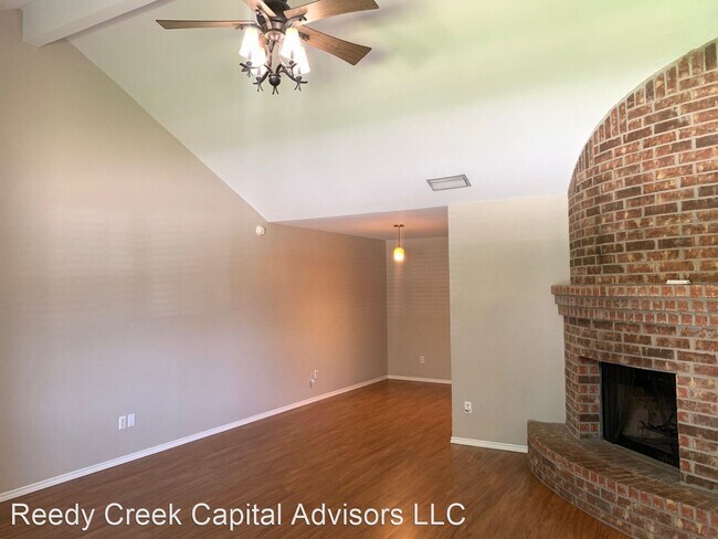 Building Photo - 3 br, 2 bath House - 505 Augustine Drive