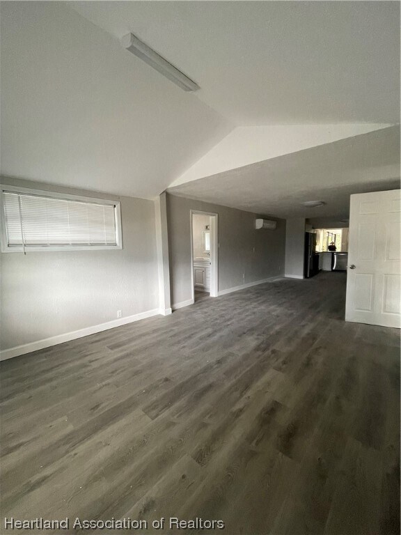 Foto del edificio - 734 N Franklin St