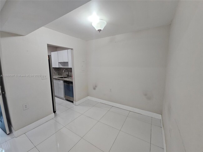 Building Photo - 6901 NW 179th St