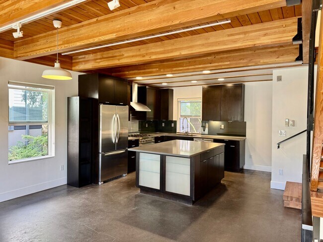 Photo - Wallingford Home