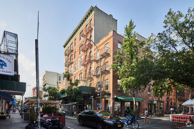 Foto del edificio - 259-263 Bleecker St