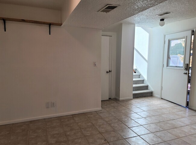 Foto del edificio - 5300 E Cherry Creek S Dr