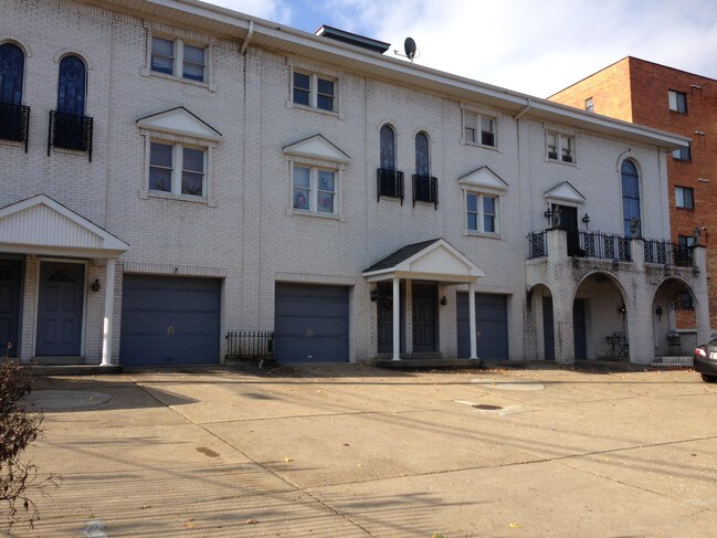 Building Photo - 2351-2357 Brownsville Rd