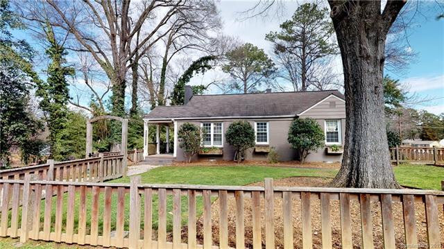 Foto principal - Adorable and clean Midwood cottage.