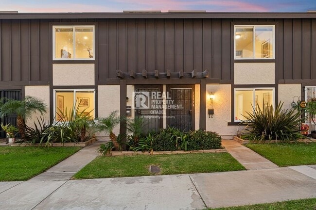 Photo - 11104 Grant Way House