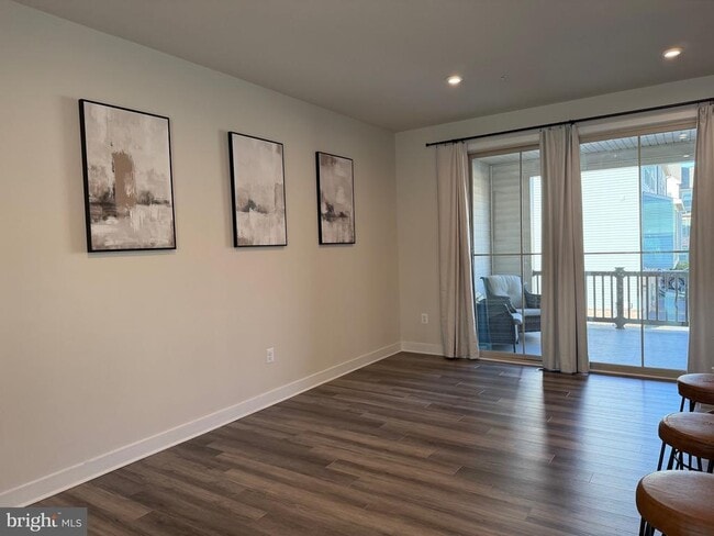 Foto del edificio - 3464 Sunset Ridge Dr