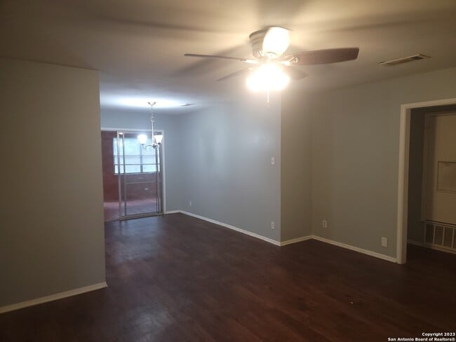 Building Photo - 6110 Evers Rd