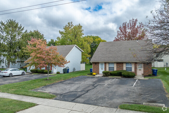 Building Photo - Parkside at Maple Canyon