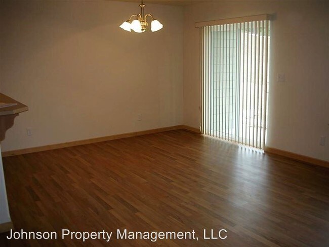 Building Photo - 316 E Elcliff Rd