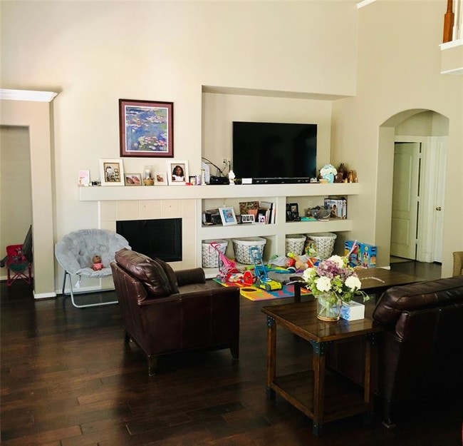 Building Photo - 9215 Colonyway Ct
