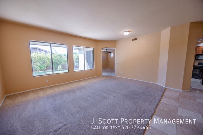 Building Photo - 18462 W Western Star Blvd