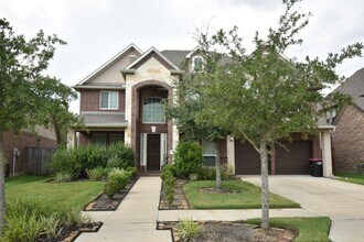 Building Photo - 10135 Cypress Path