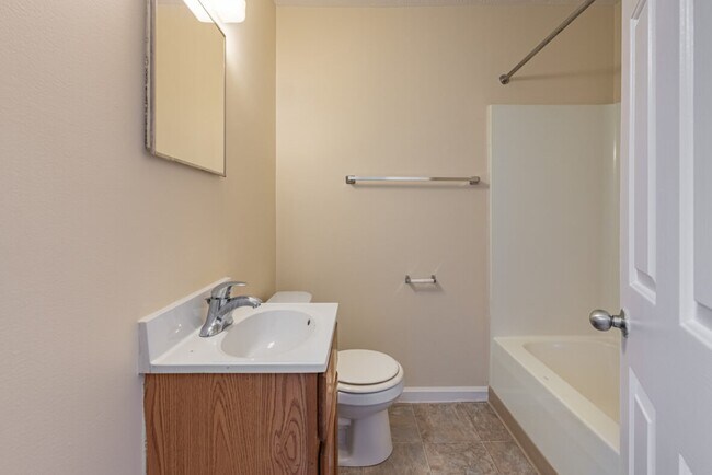 Foto del edificio - 2308 Wayne Avenue Dayton 45420
