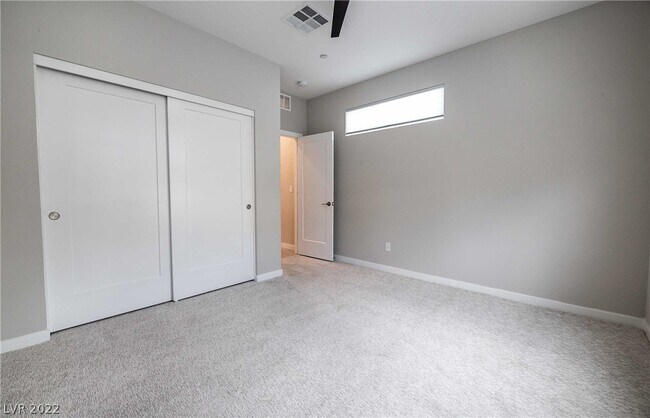 Building Photo - 2513 Spergola St
