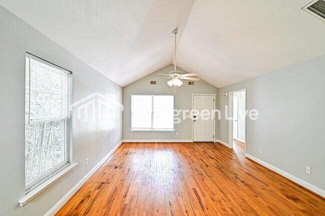 Foto del edificio - 133 St Andrews Pl Dr