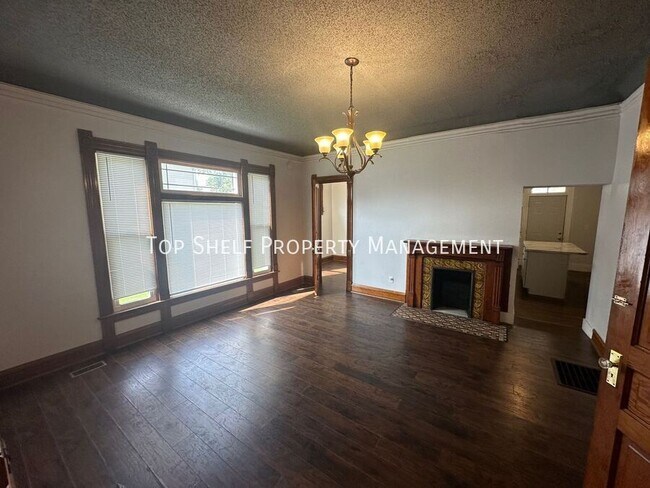 Building Photo - 1130 19th St