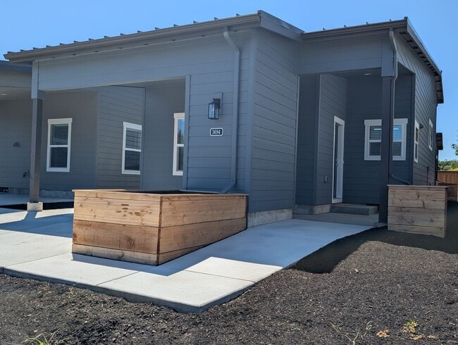 Building Photo - Great 2bed/1bath home with nice upgrades!