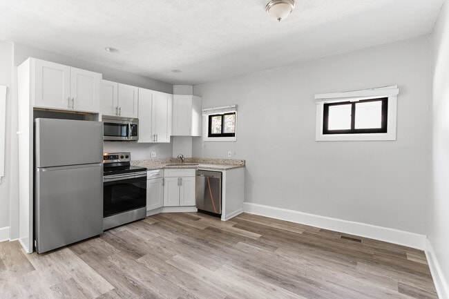 7_dsc00785 - 3800 Woodbine