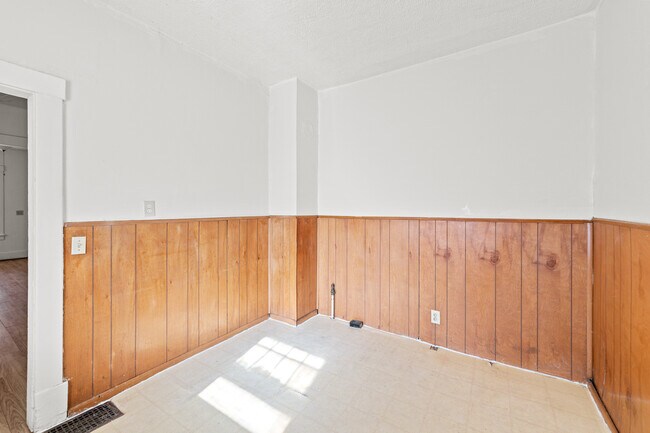 Foto del edificio - 415 S Phillips Ave