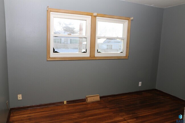 Foto del edificio - 3008 E 15th St