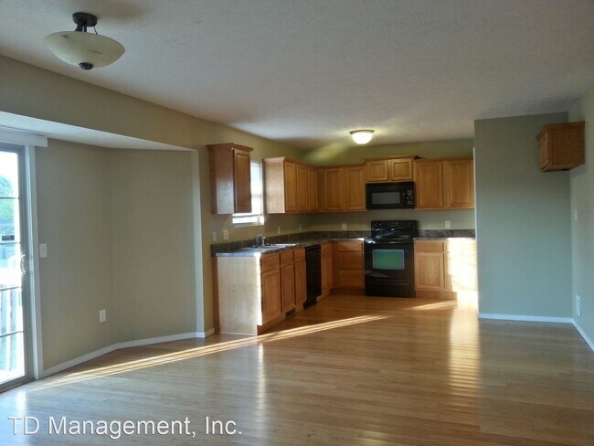 Foto del edificio - 4 br, 2 bath House - 5450 W. Basswood Ct