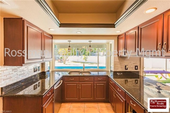 Foto del edificio - 522 Sanford Dr