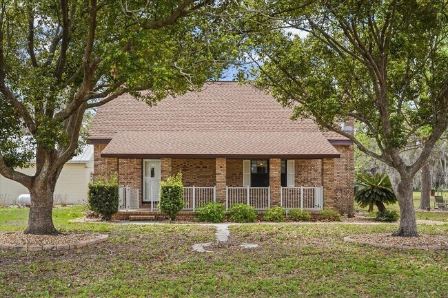 Foto del edificio - 3303 Massee Rd