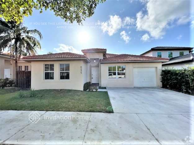 Building Photo - 8153 SW 163rd Ave
