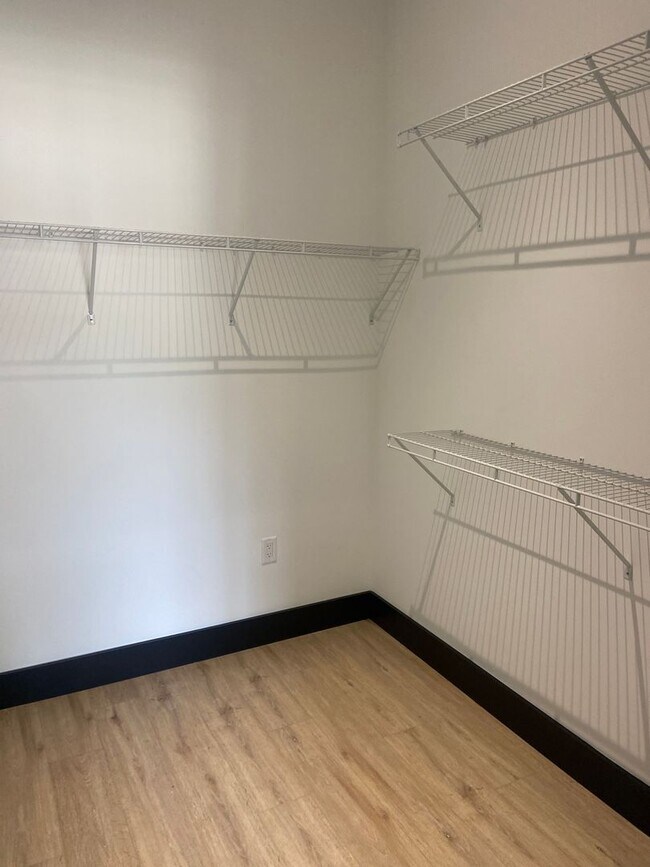 Foto del edificio - Fantastic one bedroom with balcony at Watermark in Easton