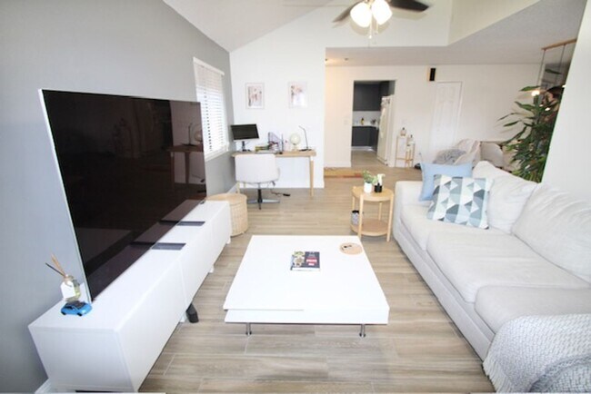 Building Photo - Casselberry -  3 Bedroom, 2 Bathroom - $2,...