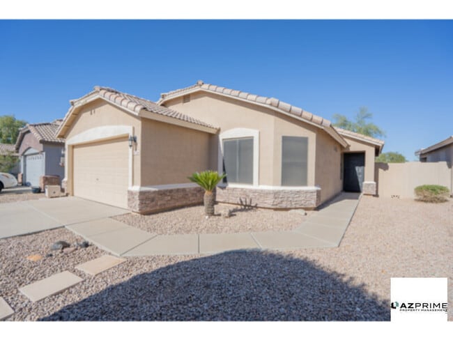 Foto del edificio - Gorgeous San Tan Valley 4/2 House with Vaulted Ceilings &amp; Spacious Backyard!