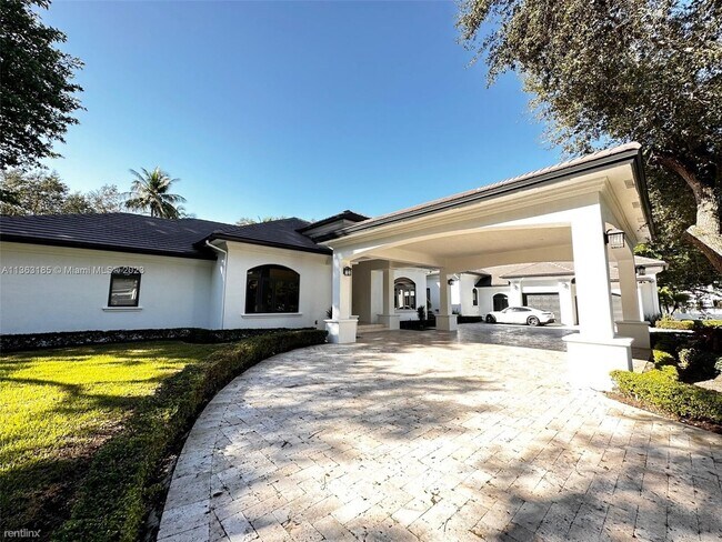 Building Photo - 5 br, 6 bath House - Felix Park