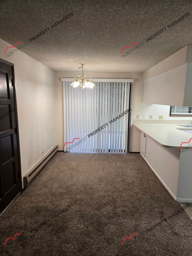Building Photo - 168 Chilvers Rd