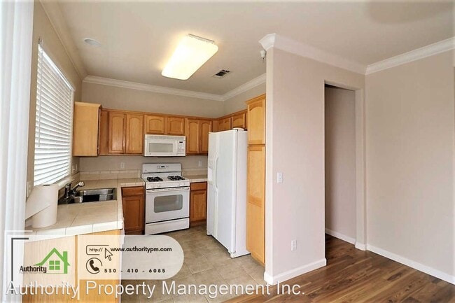 Building Photo - 3 br, 2.5 bath House - 2367 Shining Star Way