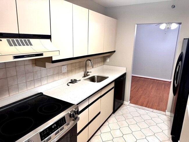 Foto del edificio - 1 Seal Harbor Rd