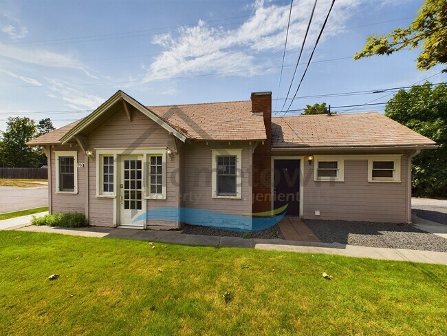 Foto del edificio - 1 Bedroom Cottage with Off-Street Parking Available in Midtown Coeur d'Alene!