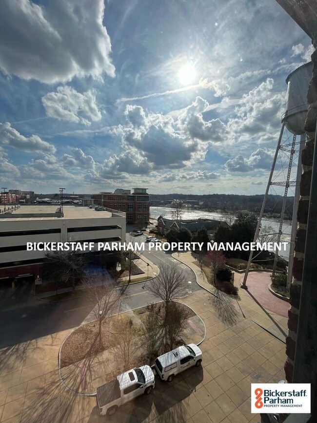 Building Photo - Welcome to Eagle and Phenix Condominiums!