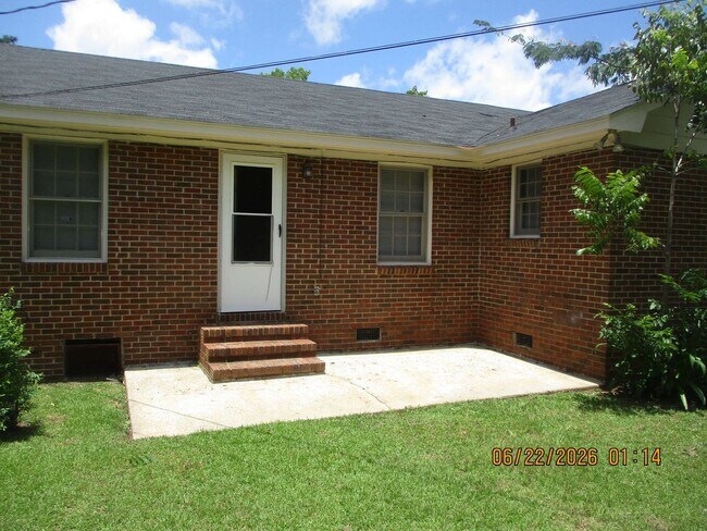 Foto del edificio - 1108 Duke Ln