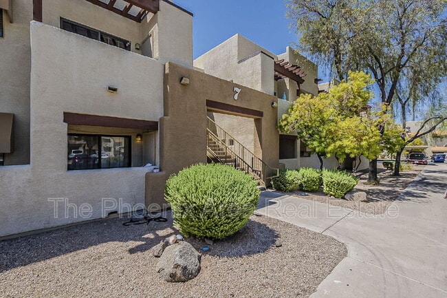 Building Photo - 3434 E Baseline Rd