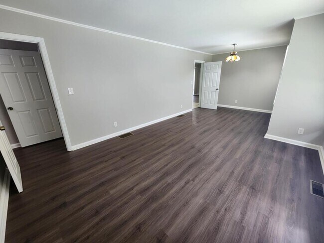 Foto del edificio - 972 Biltmore Dr NE