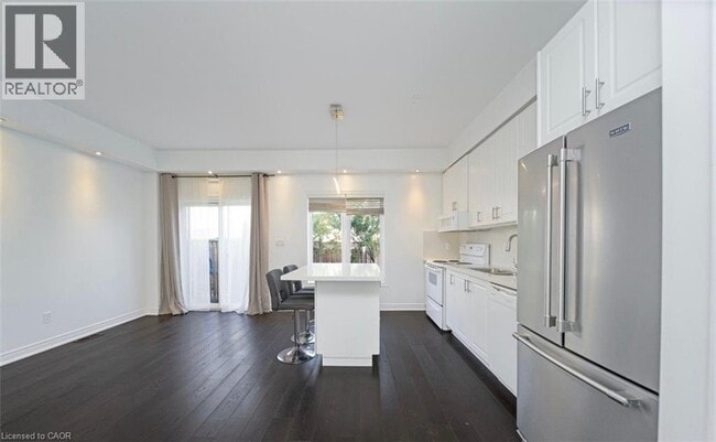Building Photo - 47 Madonna Dr