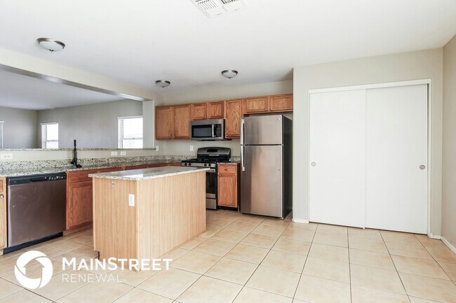 Foto del edificio - 12609 W Larkspur Rd